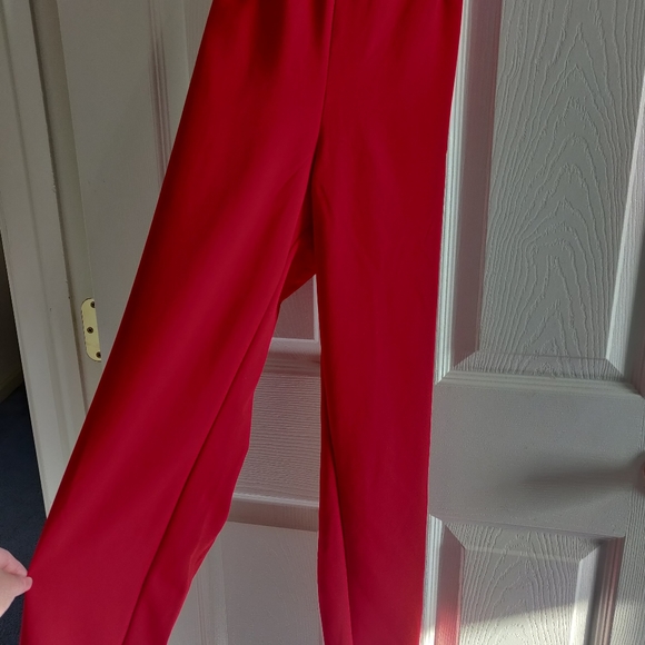 Red Lace V-Line JumpSuit - Picture 5 of 6